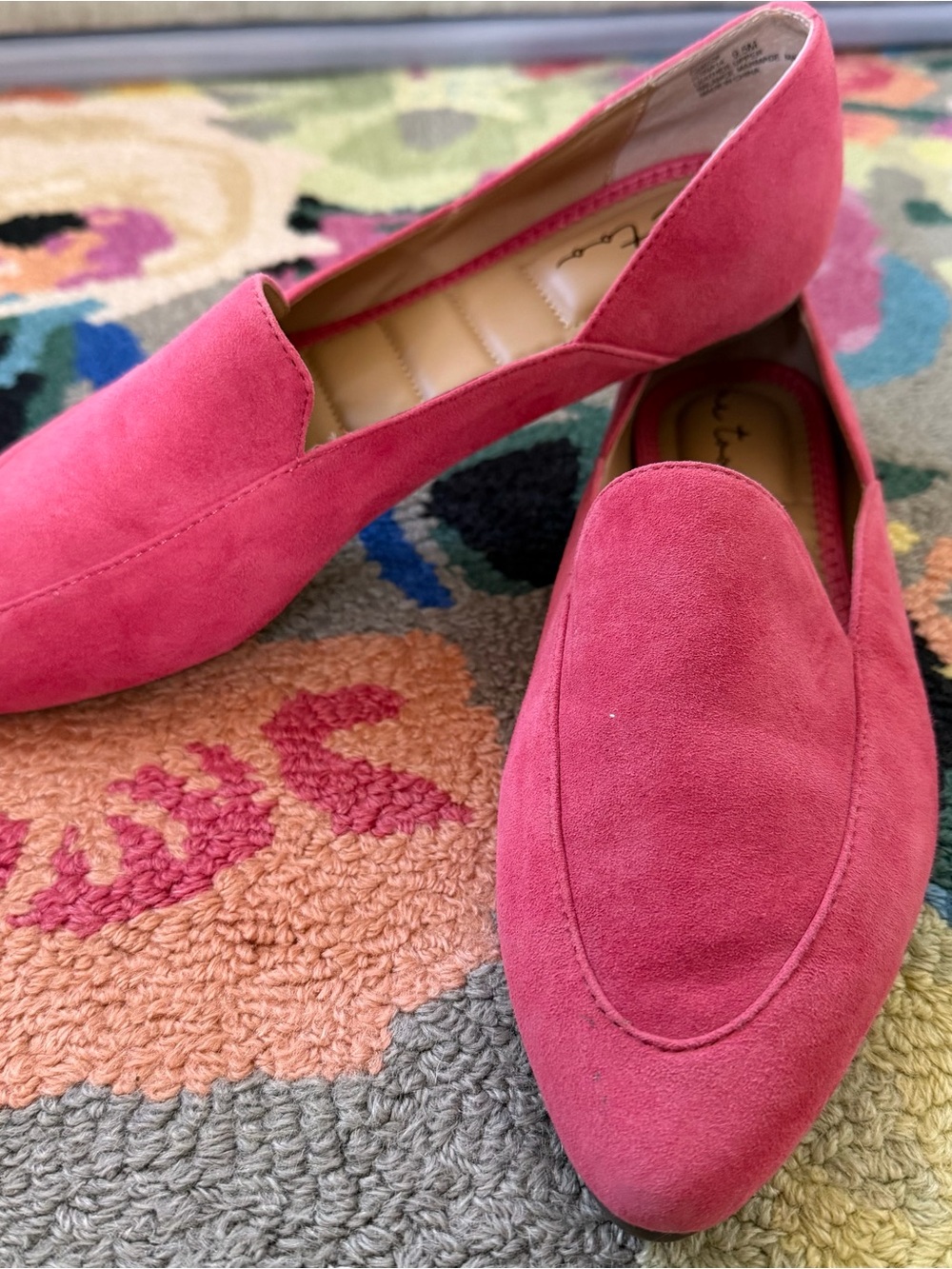 Me Too-Hot Pink Suede Leather Flat Loafer Shoe- size 9.5 EUC